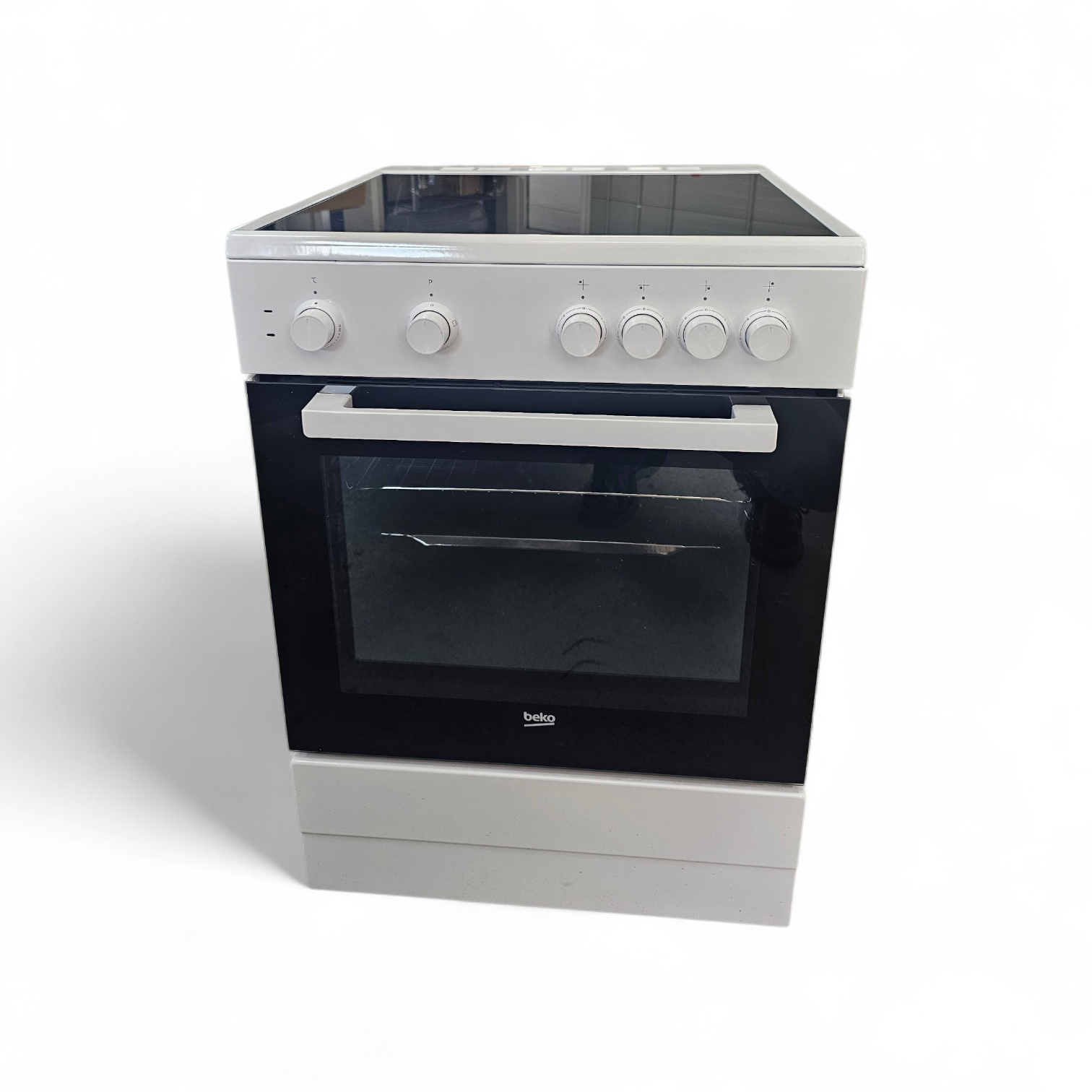 beko-fss67000gw-1 Beko FSS67000GW Šporet OUTLET sa ravnom pločom - Slika 1